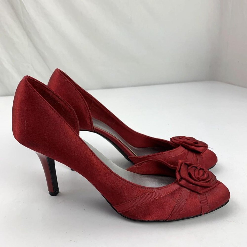 HIGH Women's Red Courts
